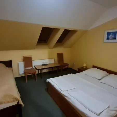 Orlik * Legnickie Pole