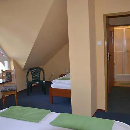 Orlik Inn Legnickie Pole