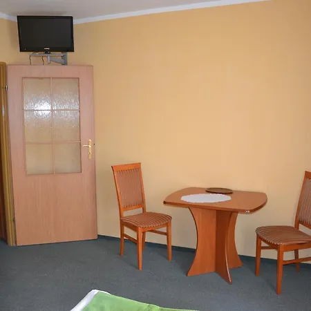 Orlik Inn Legnickie Pole