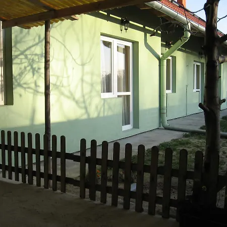 Orlik Inn Legnickie Pole