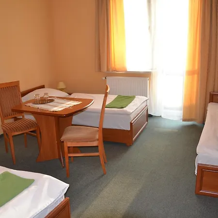 Orlik Inn Legnickie Pole